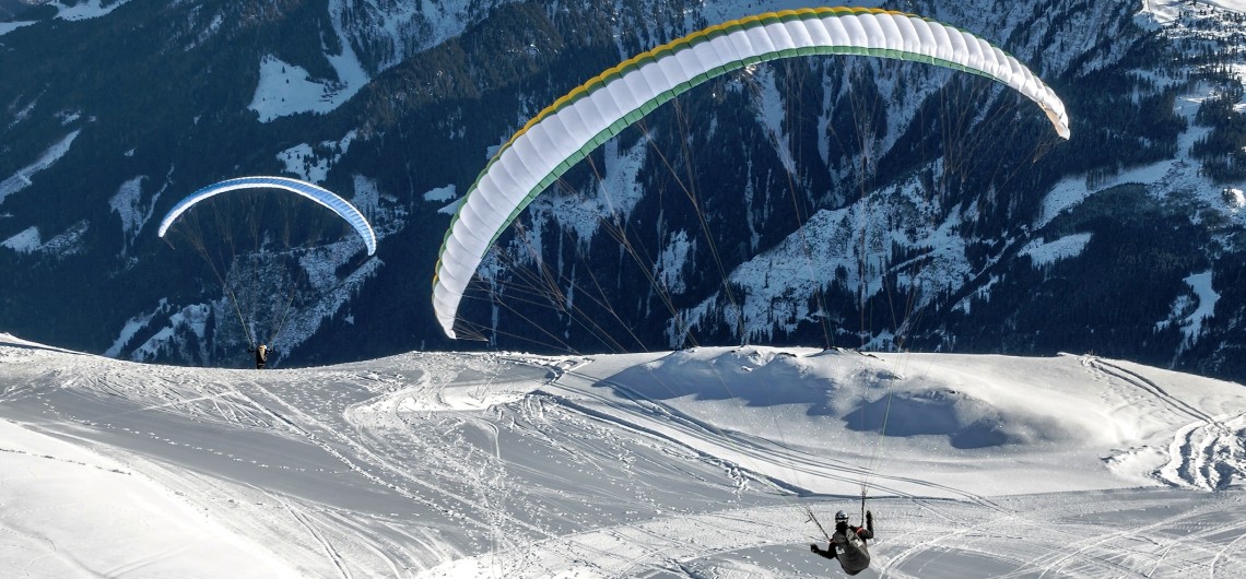 Paragliding