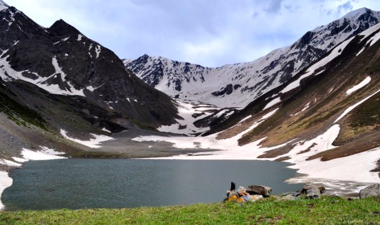 Kareri Lake Trek