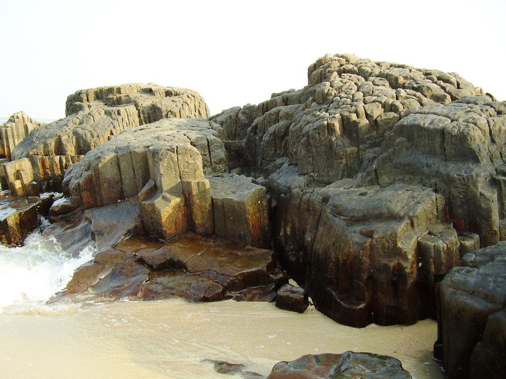 Columnar Basaltic Lava in Karnataka