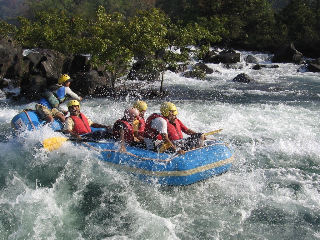 Push your limits with Rafting in Goa
