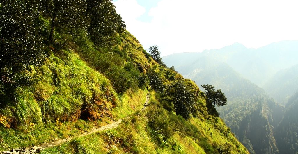 On the way to Rupin Pass