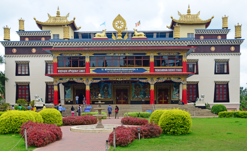 padmasambhava_buddhist_vihara_namdroling_monastery