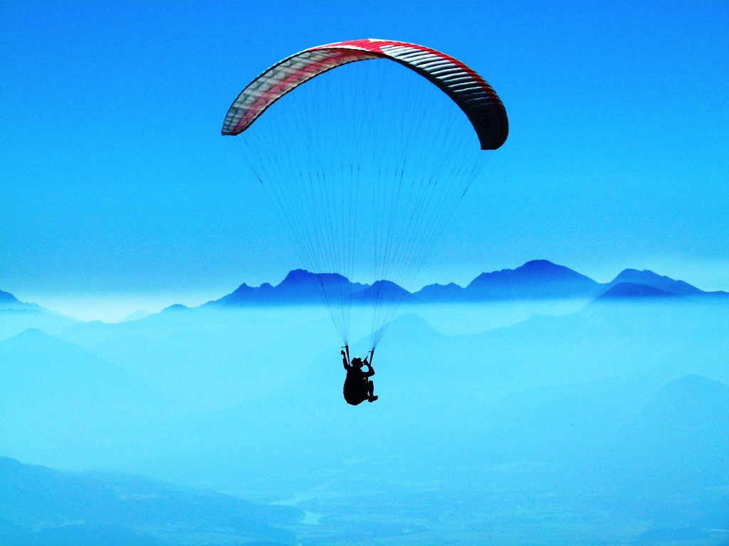 gerlitz-glacier-mountains-in-the-morning-paragliding-65677