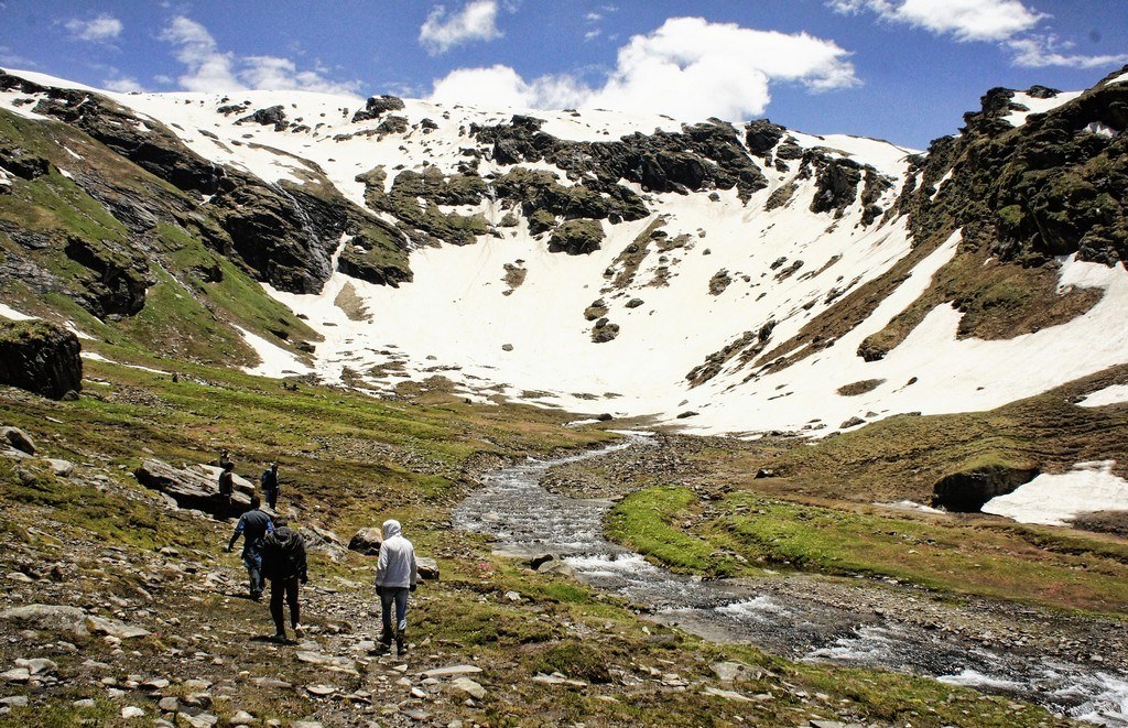 Bhrigu lake