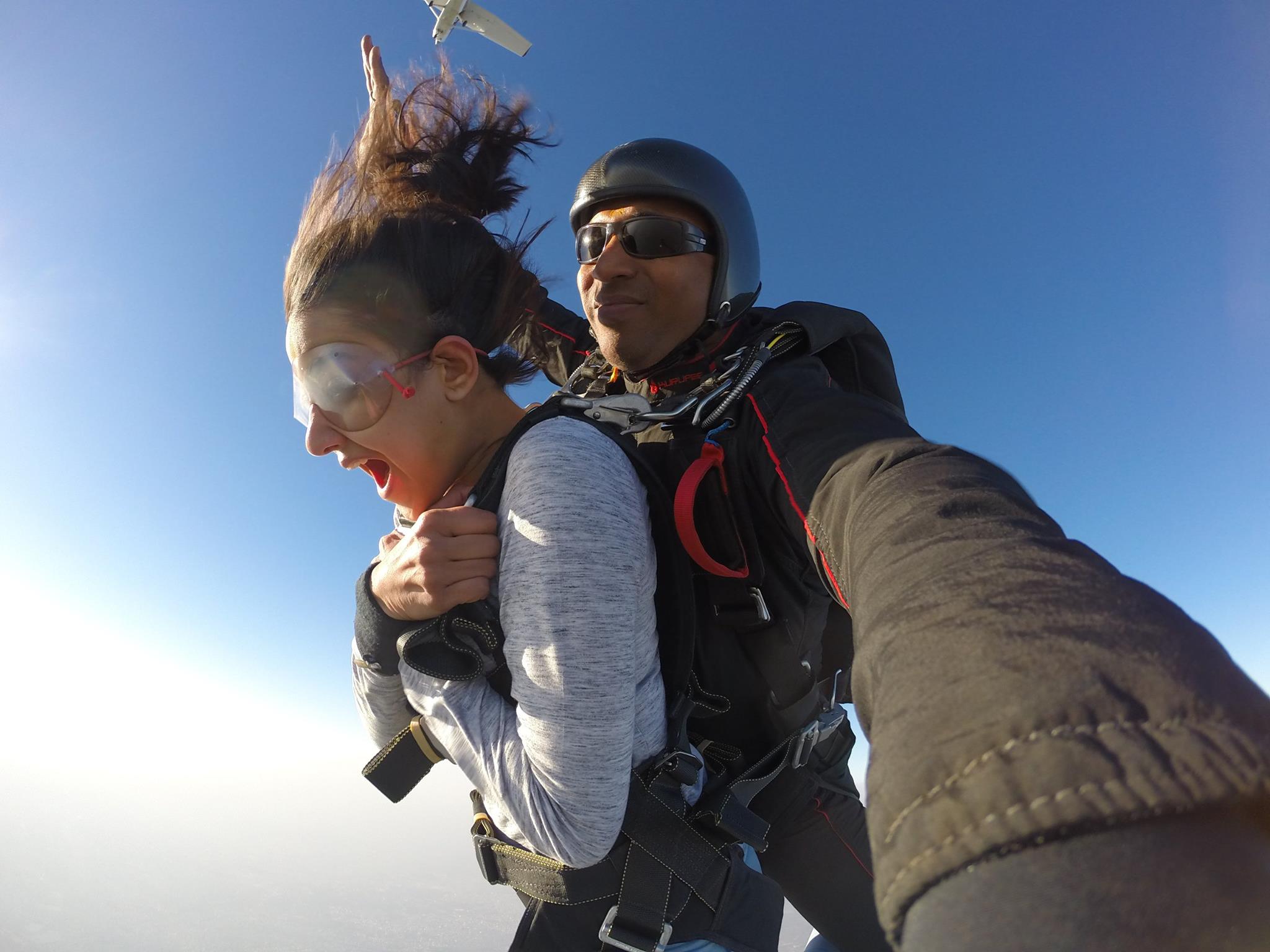 Heart-stopping free fall when skydiving near Delhi!