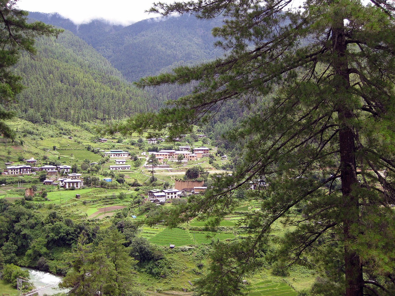 bhutan mountains